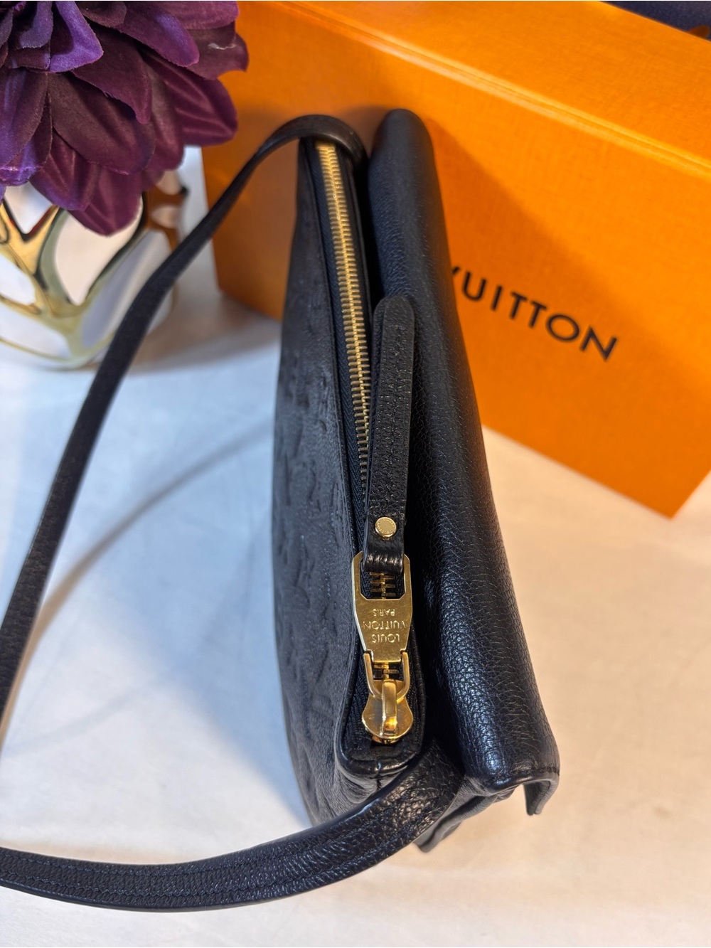 Louis Vuitton Twice Twinset Noir Empreinte - Picture 2 of 15